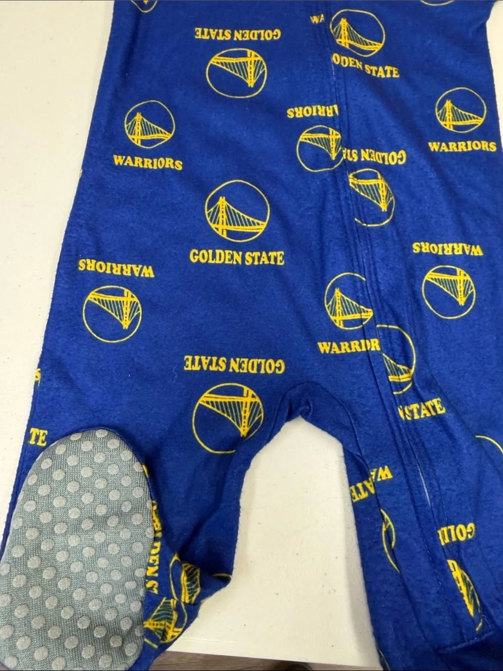 Golden State Warriors Blue & Yellow Baby One-Piece Pajamas size 0-3 months new